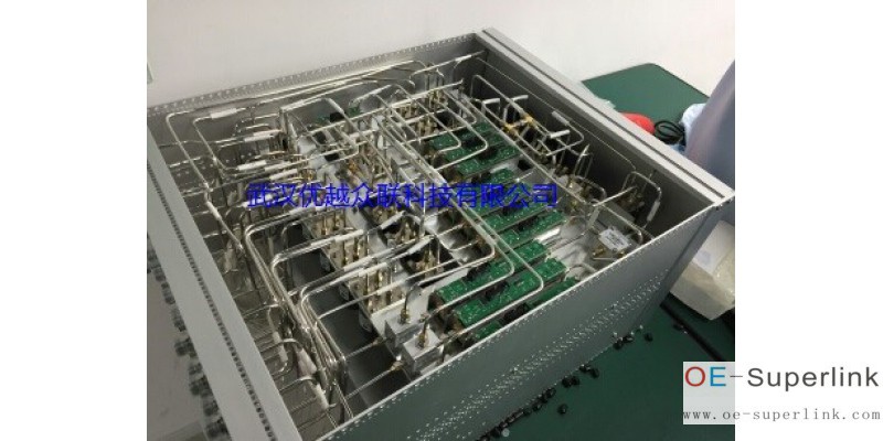 儀器內(nèi)部半鋼電纜互聯(lián)